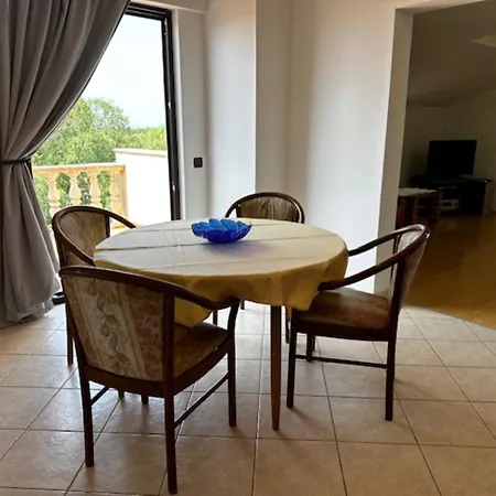 Branko Apartment Mugeba